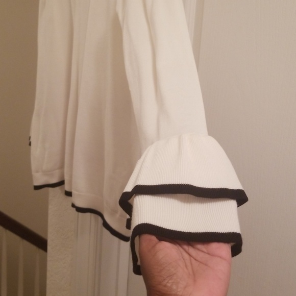 top - Picture 3 of 6